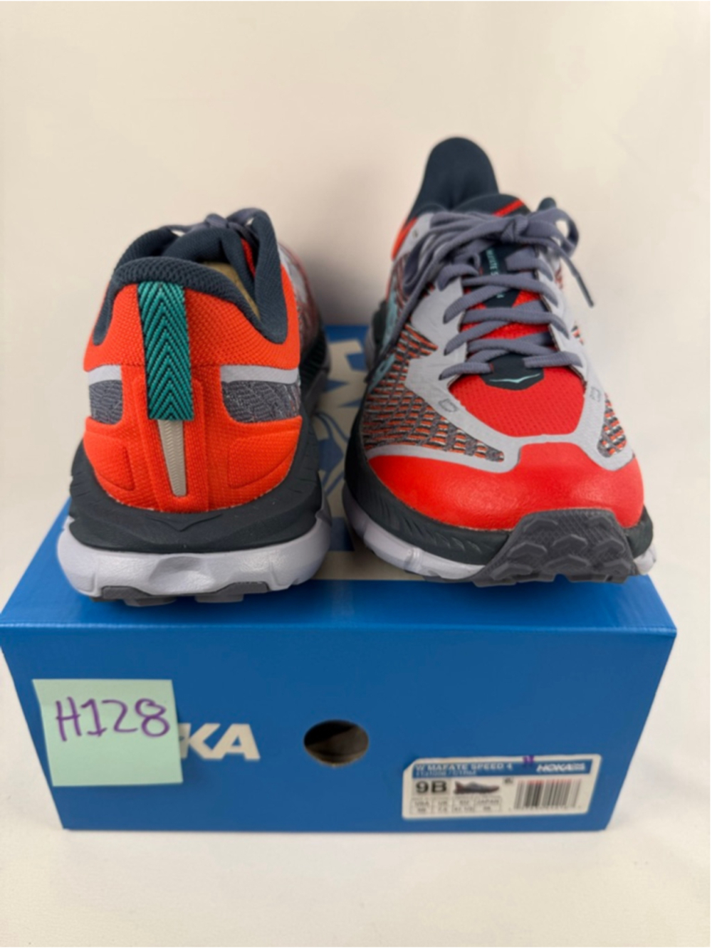 Women's Hoka Mafate Speed 4 Athletic Shoes Size 9 Red Gray - Picture 3 of 12